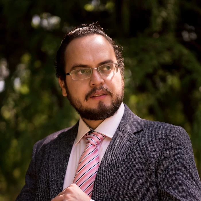 Picture of Luis Castellanos